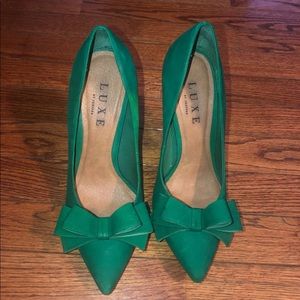 LUXE Pumps Size 9